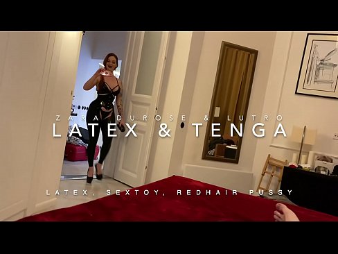 ❤️ Nwa nkịrịkọ na-acha uhie uhie yi uwe latex nke nnochi anya na%ig.teatroporno.ru ☑